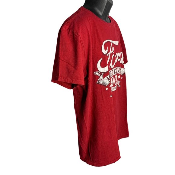 Ford Motor Co Graphic Crewneck T Shirt L Red Short Sleeves Logo Hot Rod Truck - Picture 5 of 5